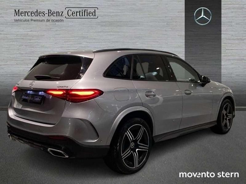 Usado Mercedes GLC220 AMG line 197 CV (144 kW) 2025 Plateado SUV