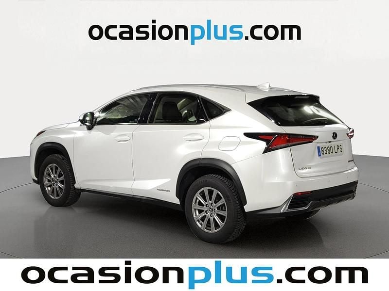 Usado Lexus NX300h Business Edition 197 CV (144 kW) 2021 Blanco SUV