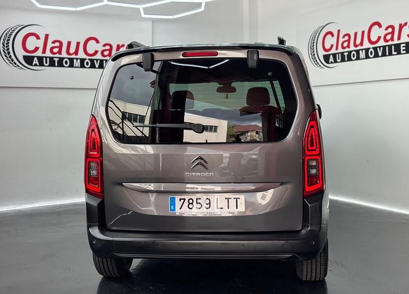 Usado Citroën Berlingo Feel 100 CV (73 kW) 2021 Gris Monovolumen