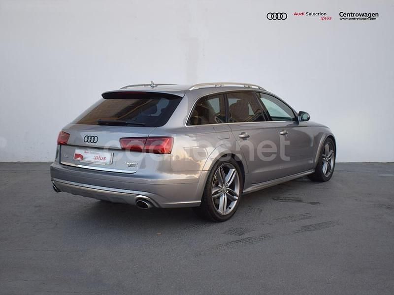 Usado Audi A6 Allroad Advanced 272 CV (200 kW) 2015 Gris / plata Familiar