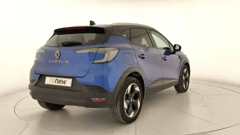 Usado Renault Captur Techno 100 CV (73 kW) 2025 Azul SUV