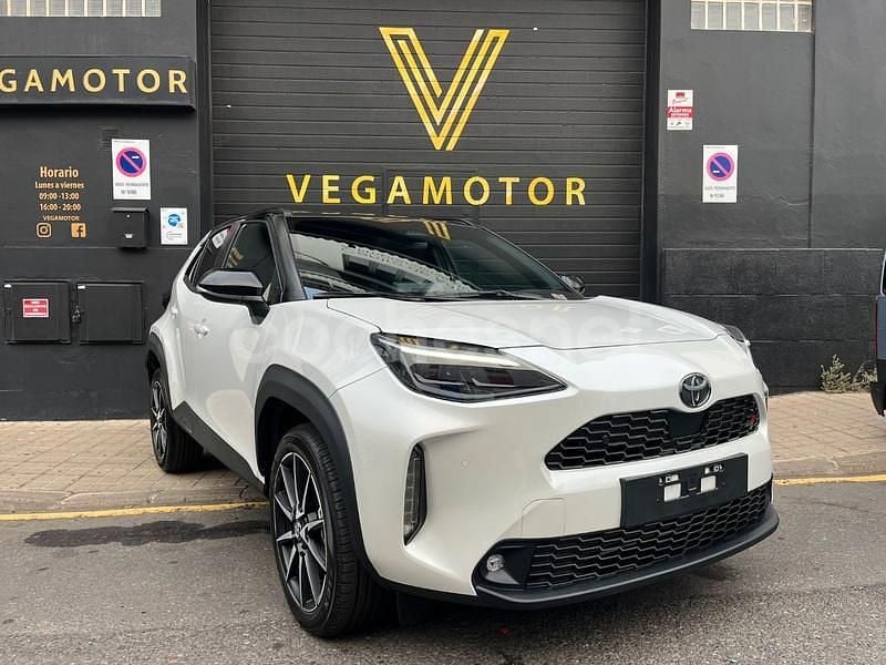 Blanco Nuevo 2025 Toyota Yaris Cross Sport SUV | 30.990 € (Caro) - Imagen 1/4
