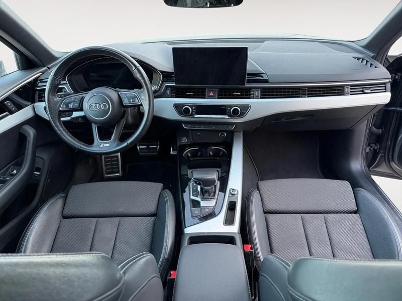 Usado Audi A4 S-Line 163 CV (119 kW) 2022 Gris/plata Familiar