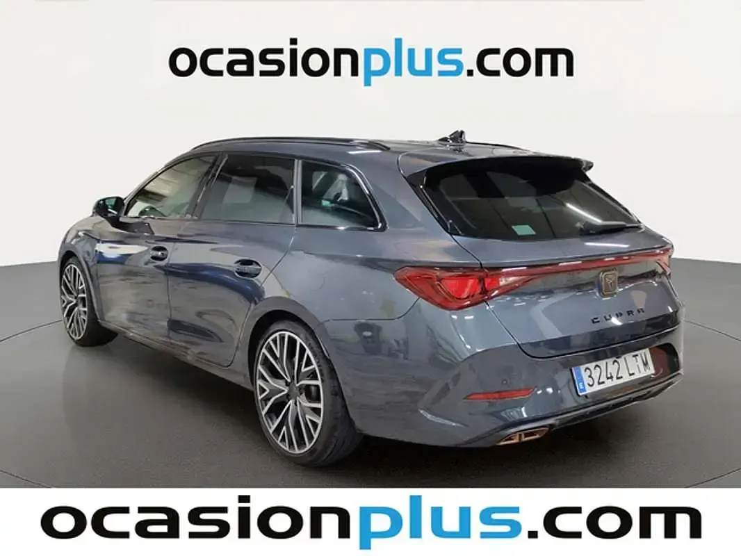 Usado Cupra Leon VZ 245 CV (180 kW) 2021 Gris Familiar
