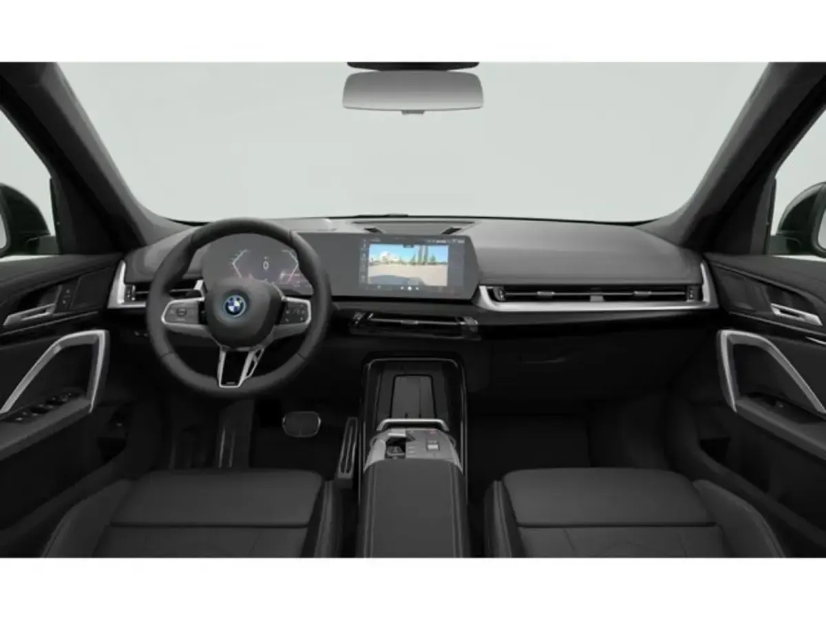 Usado BMW iX1 Comfort Edition 150 kW (204 CV) 2025 Negro SUV