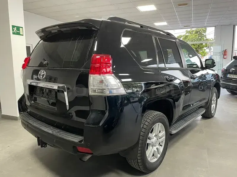 Usado Toyota Land Cruiser 190 CV (139 kW) 2012 Azul SUV