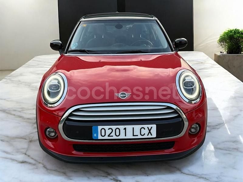 Usado Mini Cooper Clubman 136 CV (100 kW) 2019 Rojo Familiar