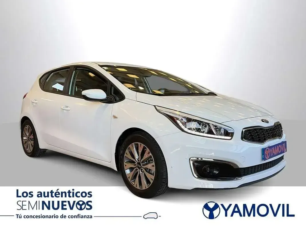 Usado Kia Ceed 120 CV (88 kW) 2016 Blanco Utilitario