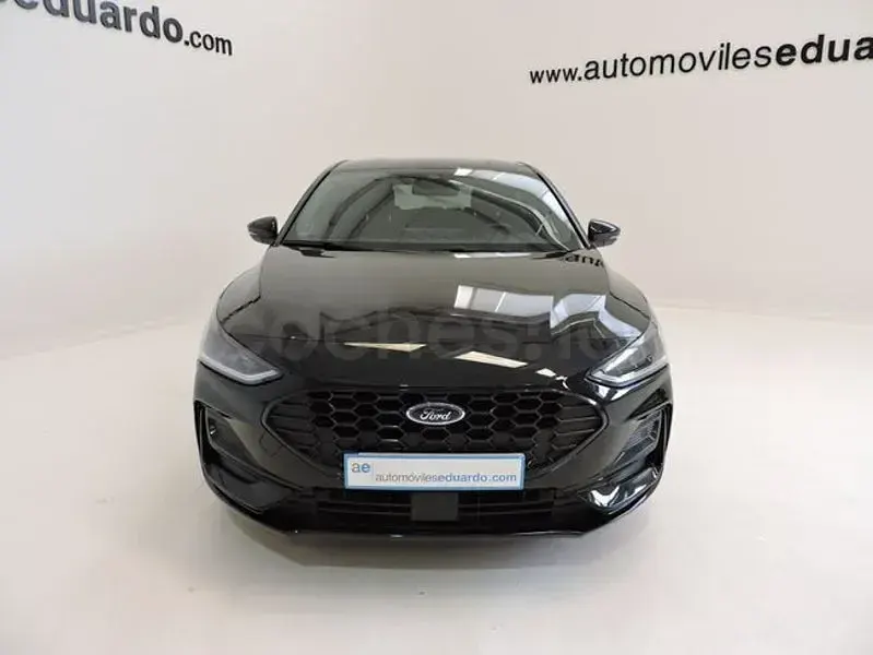 Usado Ford Focus ST-Line 125 CV (91 kW) 2023 Negro Berlina
