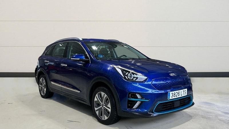 Usado Kia e-Niro 150 kW (204 CV) 2021 Azul SUV
