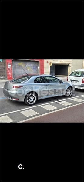 Usado Alfa Romeo GT Distinctive 150 CV (110 kW) 2006 Gris / plata Coupe