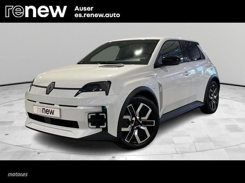Usado Renault 5 E-Tech Techno 110 kW (150 CV) 2025 Blanco Berlina