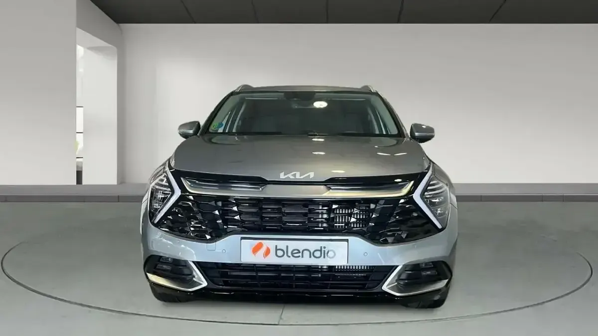 Usado Kia Sportage 150 CV (110 kW) 2024 Gris SUV