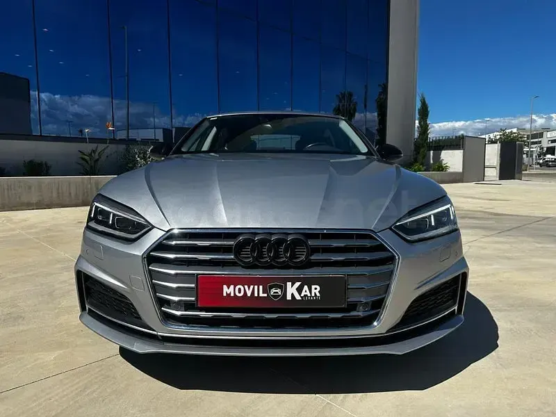Usado Audi A5 Sportback S-Line 190 CV (139 kW) 2020 Gris / plata Utilitario
