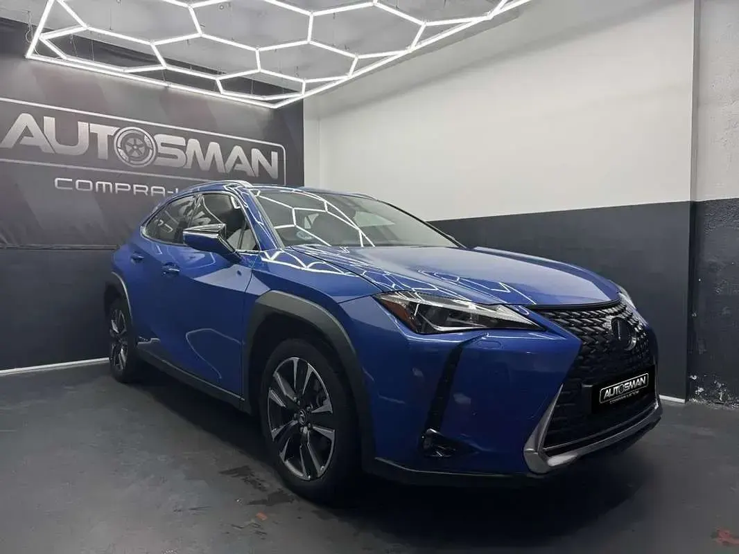 Usado Lexus UX 250h 184 CV (135 kW) 2020 Azul SUV