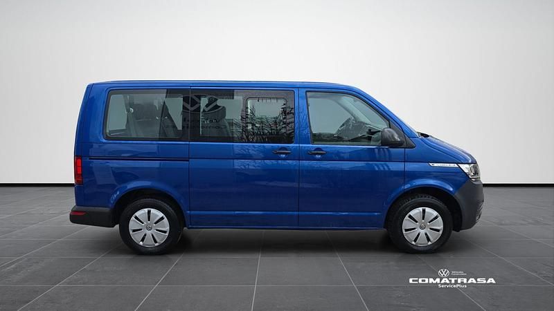 Usado VW Caravelle 110 CV (80 kW) 2024 Azul Monovolumen
