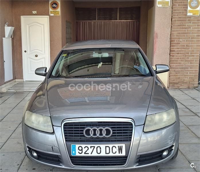 Usado Audi A6 170 CV (125 kW) 2004 Beige Berlina