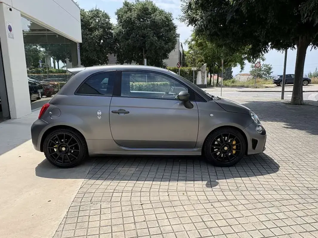 Usado Abarth 595C Competizione 179 CV (131 kW) 2020 Gris Descapotable