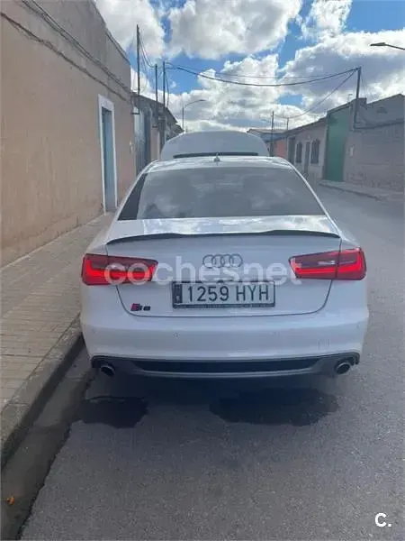 Usado Audi A6 313 CV (230 kW) 2012 Blanco Berlina