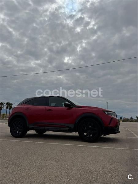 Usado Opel Mokka GS Line 110 CV (80 kW) 2023 Granate SUV