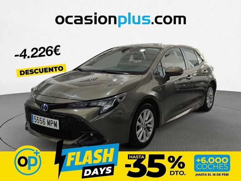 Usado Toyota Corolla Active 140 CV (102 kW) 2024 Marrón Berlina