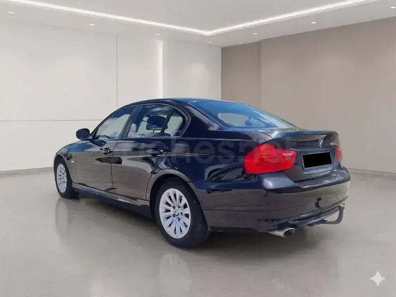 Usado BMW 320 177 CV (130 kW) 2008 Negro Berlina