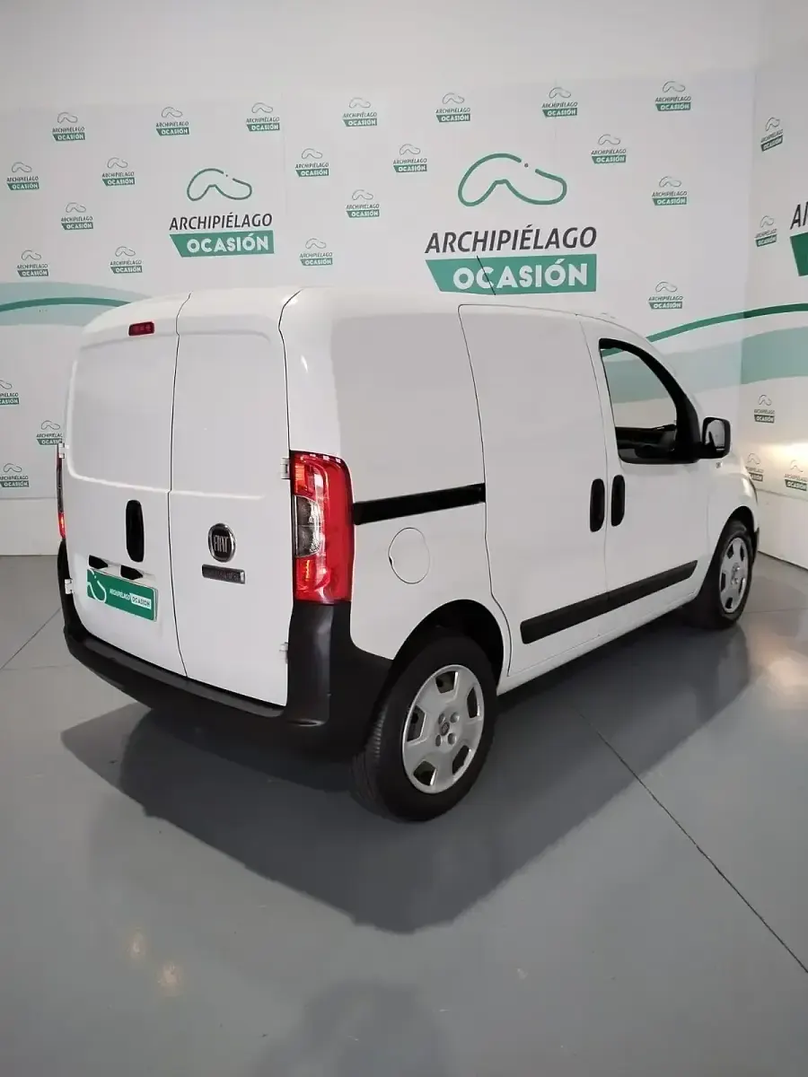 Usado Fiat Fiorino 95 CV (69 kW) 2022 Blanco Monovolumen