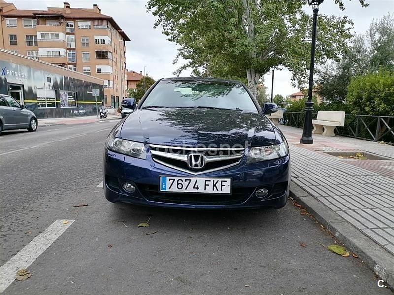 Usado Honda Accord Executive 155 CV (114 kW) 2007 Azul Berlina
