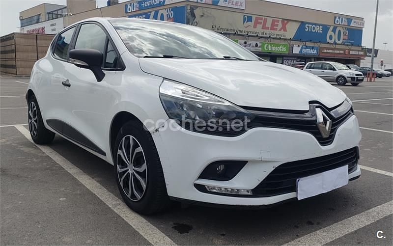 Usado Renault Clio IV Life 75 CV (55 kW) 2018 Blanco Berlina