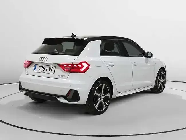 Usado Audi A1 150 CV (110 kW) 2022 Blanco SUV
