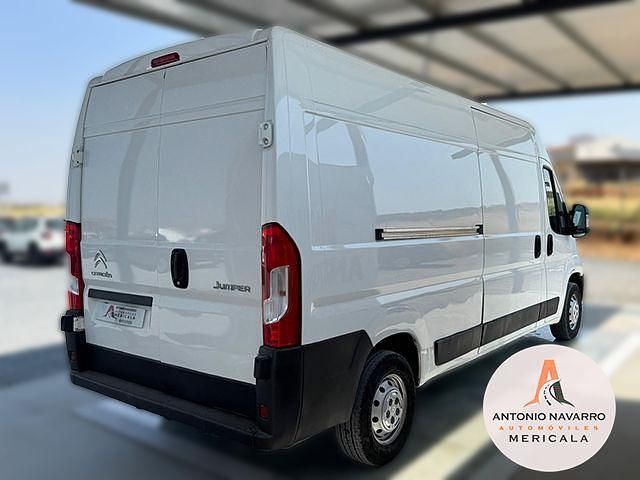Usado Citroën Jumper 131 CV (96 kW) 2020 Blanco Monovolumen