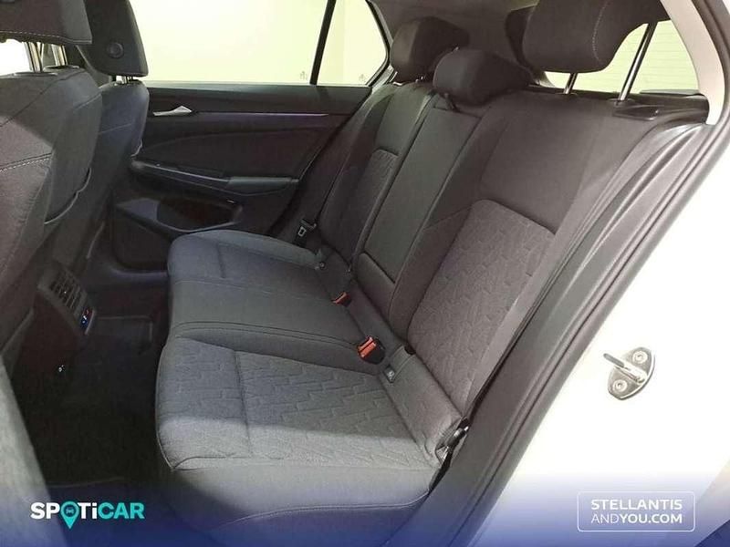 Usado VW Golf VIII 116 CV (85 kW) 2025 Blanco Utilitario