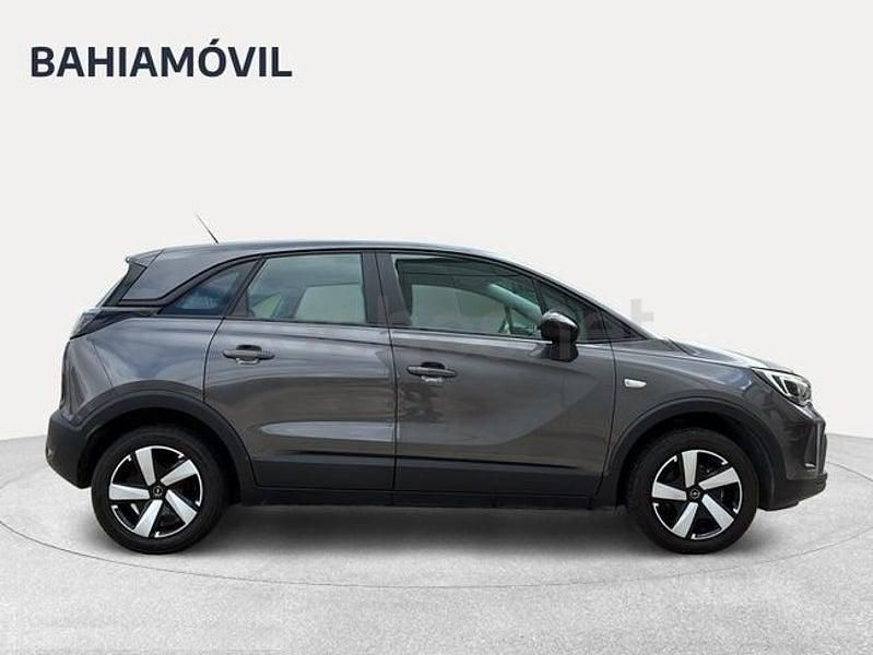 Usado Opel Crossland X Edition 110 CV (80 kW) 2023 Gris / plata SUV