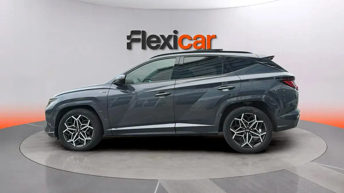 Usado Hyundai Tucson N Line 180 CV (132 kW) 2022 Gris SUV