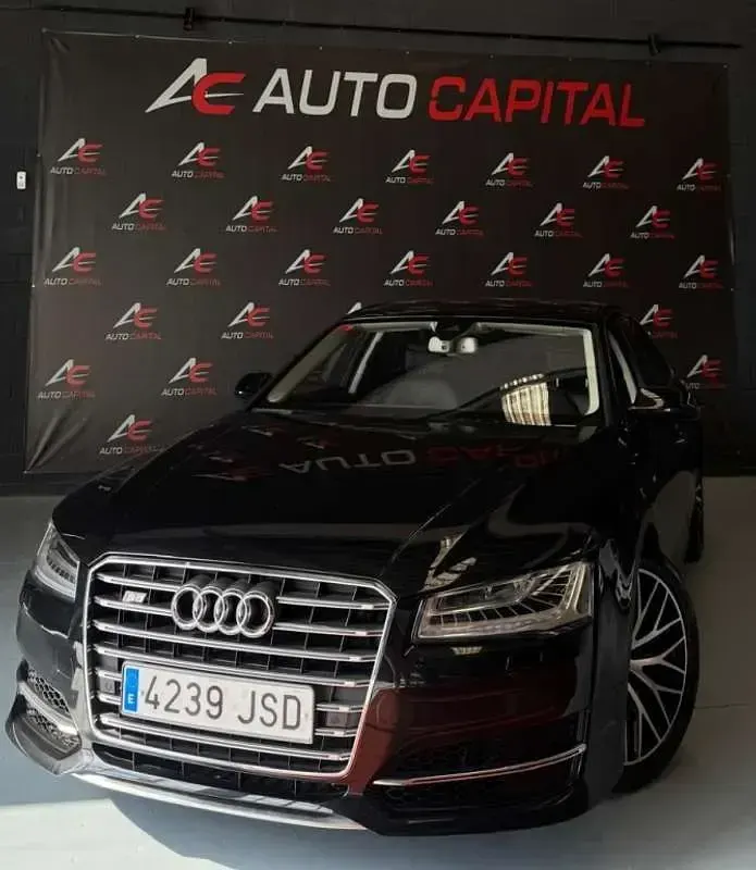 Usado Audi S8 519 CV (381 kW) 2016 Negro Berlina