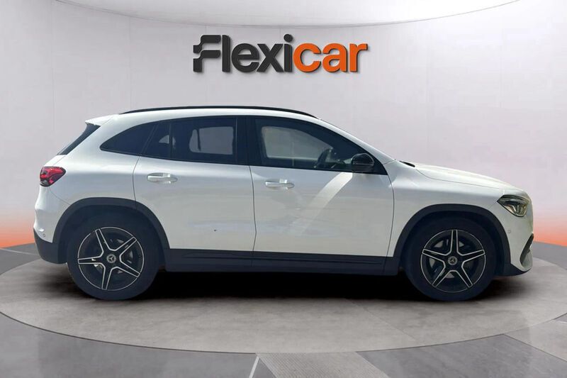Usado Mercedes GLA200 151 CV (111 kW) 2020 Blanco SUV