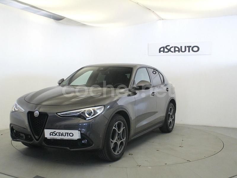 Gris / plata Usado 2023 Alfa Romeo Stelvio Sprint SUV | 30.900 € (Precio justo) - Imagen 1/4