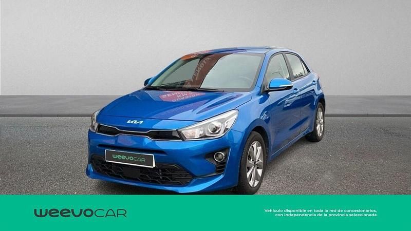 Usado Kia Rio 100 CV (73 kW) 2022 Azul