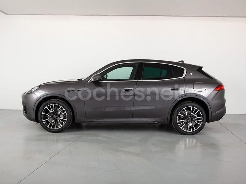 Usado Maserati Grecale GT 330 CV (242 kW) 2024 Gris / plata SUV