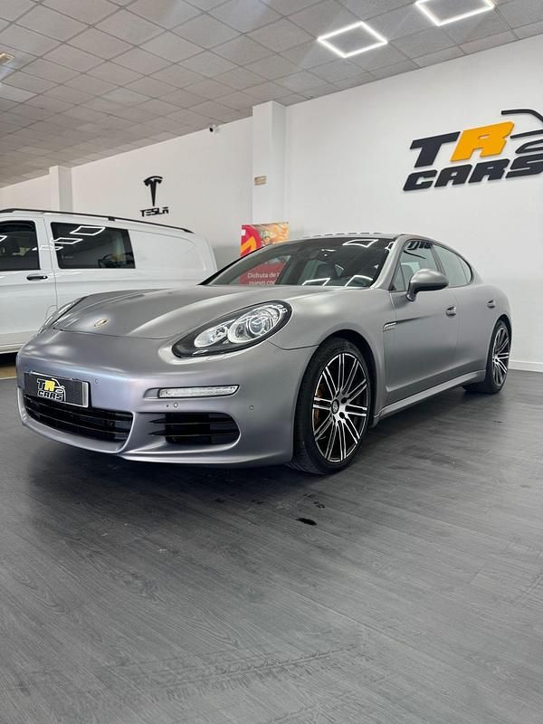 Usado Porsche Panamera 300 CV (220 kW) 2014 Gris mate Utilitario