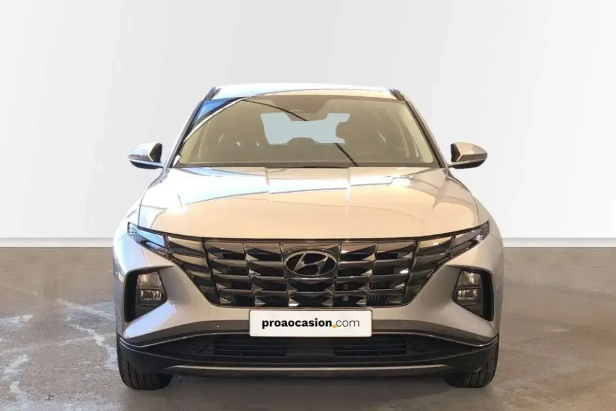 Usado Hyundai Tucson 116 CV (85 kW) 2022 Plateado SUV