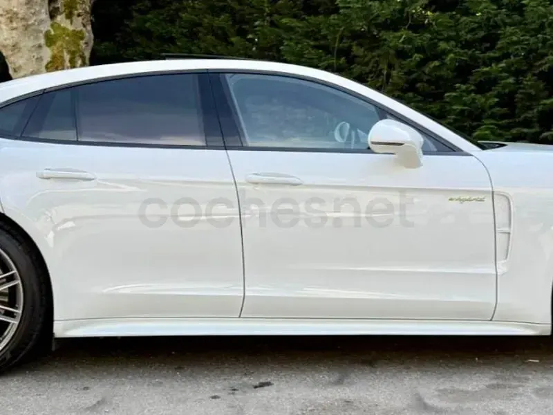 Usado Porsche Panamera 4 E-Hybrid 462 CV (339 kW) 2017 Blanco Utilitario