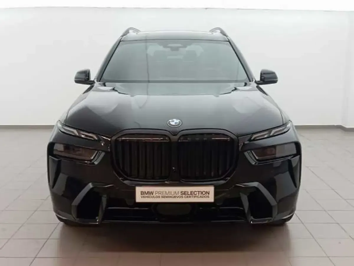 Nuevo BMW X7 Comfort Edition 352 CV (258 kW) 2026 Negro SUV