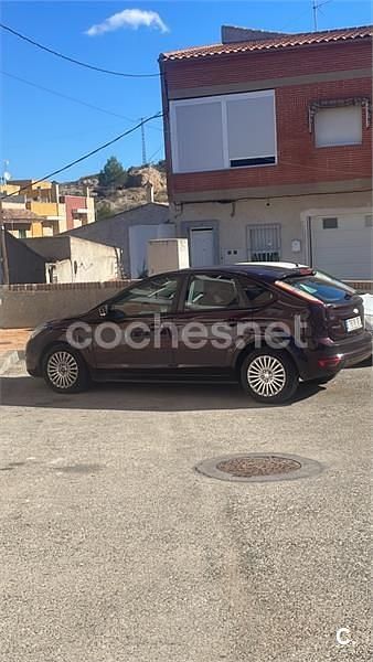 Marrón Usado 2008 Ford Focus Titanium Berlina | 2500 € (Super precio) - Imagen 1/1