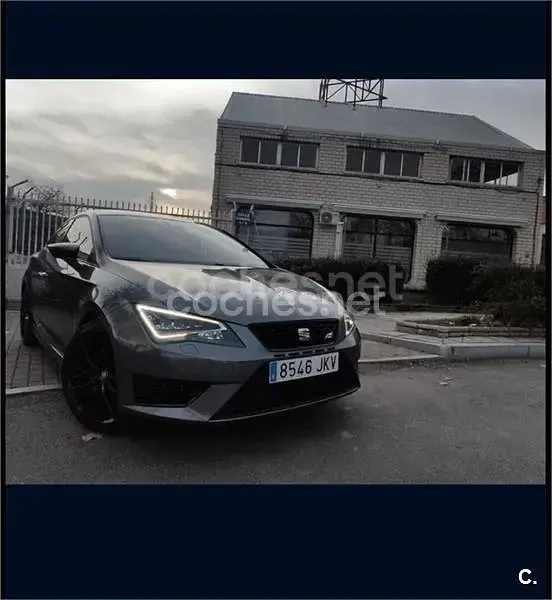 Usado Seat Leon CUPRA 290 CV (213 kW) 2016 Gris / plata Berlina