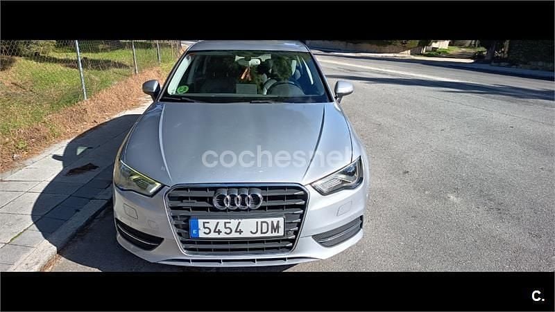 Usado Audi A3 Advanced 180 CV (132 kW) 2015 Gris / plata Berlina