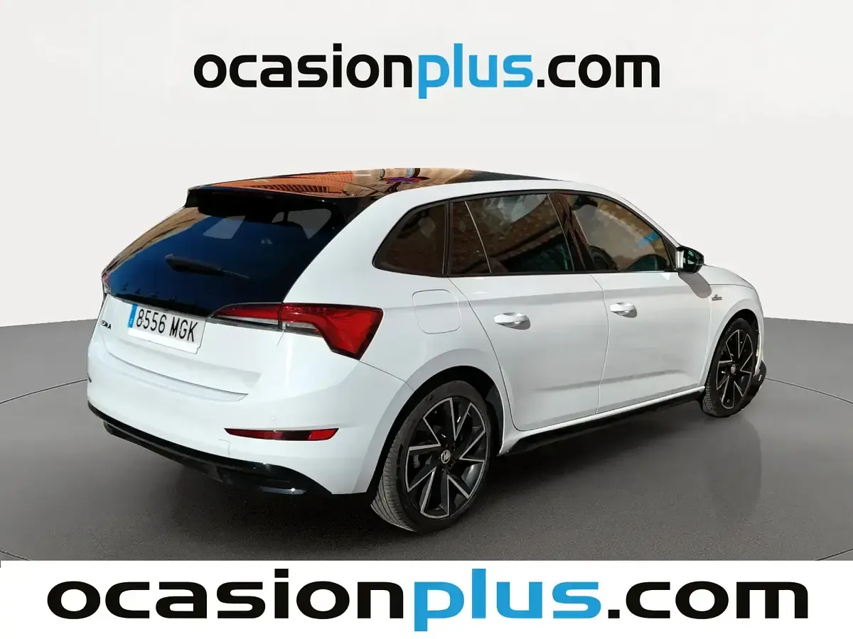 Usado Skoda 110 R Monte Carlo 150 CV (110 kW) 2023 Blanco Berlina