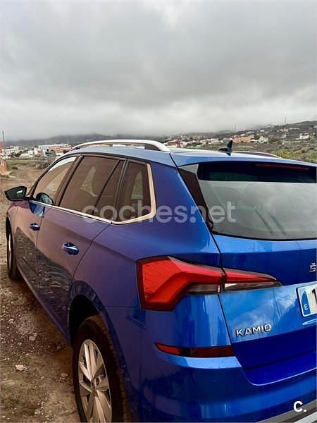 Azul Usado 2023 Skoda Kamiq Ambition SUV | 17.500 € (Buen precio) - Imagen 1/1