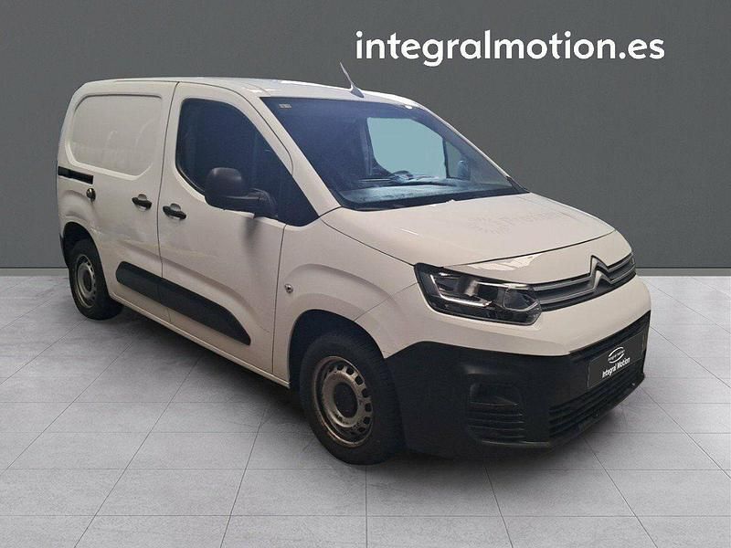 Usado Citroën Berlingo 75 CV (55 kW) 2020 Blanco Monovolumen