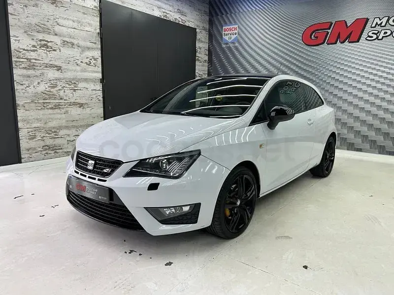 Usado Seat Ibiza SC CUPRA 180 CV (132 kW) 2014 Blanco Utilitario